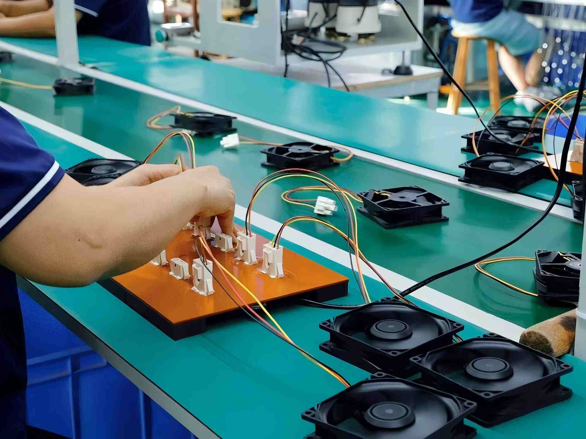 ファン生産ライン